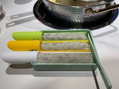 手打鲜虾滑-犇鼎牛潮汕牛肉火锅(新辰里学清路店)