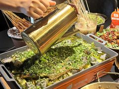 -何师烧烤Pro ·江湖川菜·小龙虾·精酿啤酒(太古里旗舰店)