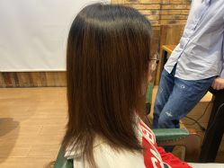 -PE SALON