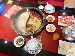 -重庆三峡火锅城(梅林店)