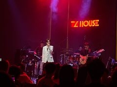-TZ House音乐现场(来福士中心店)