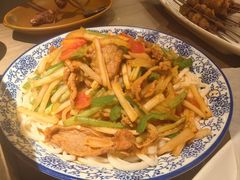 -耶里夏丽·新疆菜·28年喀什老馆(田林东路店)
