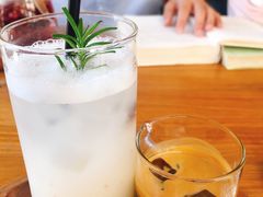风味冰美式/梅子-转山咖啡(松柏社区店)