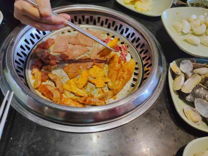 滕牛自助烤肉(通州店)-"肉质细腻,服务很好菜品丰富,价钱合理,值.