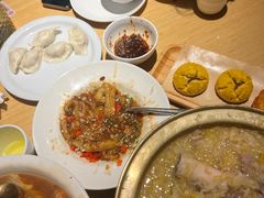 -关东小磨东北菜(上海长风大悦城店)