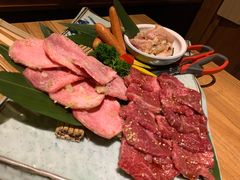 -炼火烤肉店