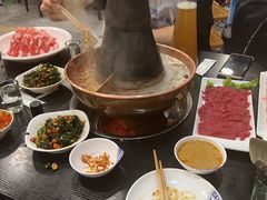 -楼外楼大刀肉传统火锅居(幸福街店)