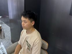 -藤野造型·烫·染发型设计店