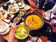 -爱啤精酿·民谣酒馆(滨江店)