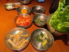 小菜-春熙台韩国料理·章鱼肥牛(西丽店)