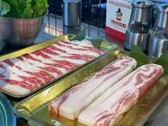 -哈哈碳都·牛肋条无限自助烤肉(台江万达店)