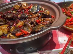 -辣小鲜·南昌大排档(船山路店)