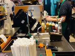 -星巴克(重庆火车北站北广场II店)