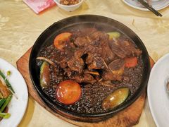 -四海一家自助餐(益田假日广场店)