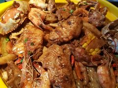 -多嘴超级肉蟹煲(杉杉国潮主题店)