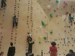 -ROCKPLUS攀岩馆(环宇城店)
