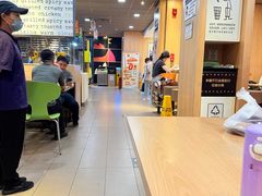 -麦当劳(杭州西湖银泰百货店)