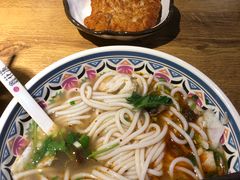 十年经典牛肉粉-鑫花溪牛肉米粉(人民广场店)