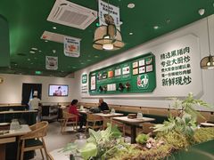 -费大厨辣椒炒肉(房山龙湖天街店)