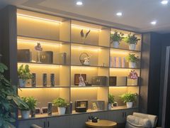 -维也纳酒店(深圳横岗塘坑地铁站店)
