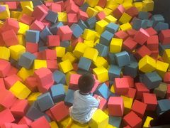 -嗨翻Hi-Fun竞技主题乐园·蹦床亲子生日轰趴(国光1937店)