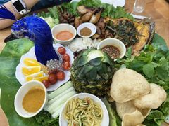 -沐毫傣泐云南菜孔雀宴•手抓饭傣味烧烤(曼听公园店)