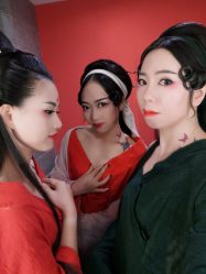 点击看大图 -盘子女人坊古装写真摄影(深圳店)