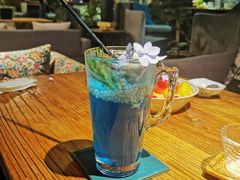 -84那年咖啡馆(李沧万达店)