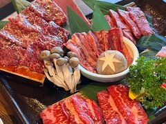炼火拼盘-炼火烤肉店