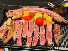 -斯普汇生蚝牛排馆(中骏世界城店)