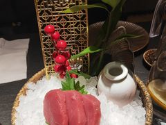 -蟹犇前•帝王蟹雪蟹(陆家嘴店)