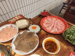 -憨铁匠火锅(红山6979店)