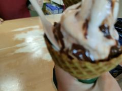 -豆政(金閣寺境内売店)