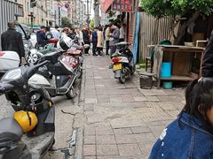 -老鼓楼麻辣烫夹馍