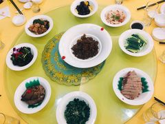 -山明水秀大饭店