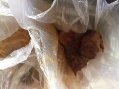 -梁老三麻辣鸡头总店