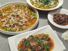 尖椒回锅肉-蛙兔鸡自贡风味·特色江湖菜(广都店)