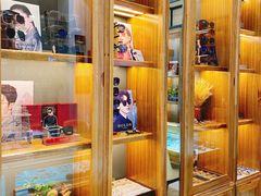 -回瑞眼镜·蔡司·依视路官方授权店(广益路万达店)