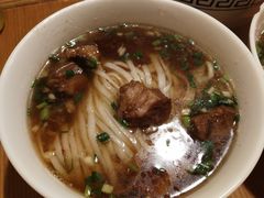 -矮子粉店1985·长沙米粉(湘春路店)