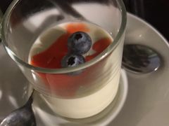 意大利草莓奶油布丁-EATALIA意塔利意式餐厅(鼓楼店)