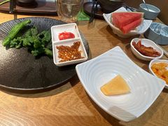 -一朵菌·野生菌探索家火锅(南亚店)