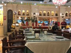 -丝路天山酒店(国际大巴扎店)