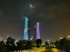 -南京眼步行桥