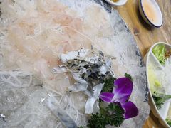 -官塘陈记鱼生·潮汕砂锅粥·牛肉火锅(潮枫路总店)