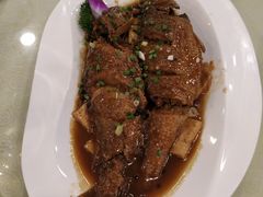 家炖黄鱼-东四民芳餐厅(世茂工三店)