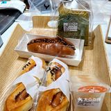这家的菠萝包是我吃过最有特色的，难怪那么抢手！