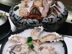 -红鼎豆捞·非遗鲍皇汤火锅(宝丰路店)