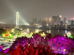 -冰冰龙虾·江湖菜·花园江景餐厅