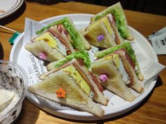 -Thanks美式餐厅(汉堡咖啡店)