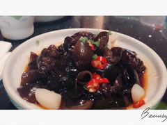 很黑很黑的黑木耳-老头儿油爆虾·知味杭州(爱琴海购物中心)